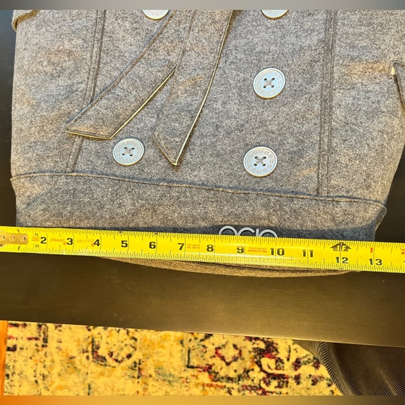 OGIO Hamptons Tote in light grey felt - Picture 14 of 14